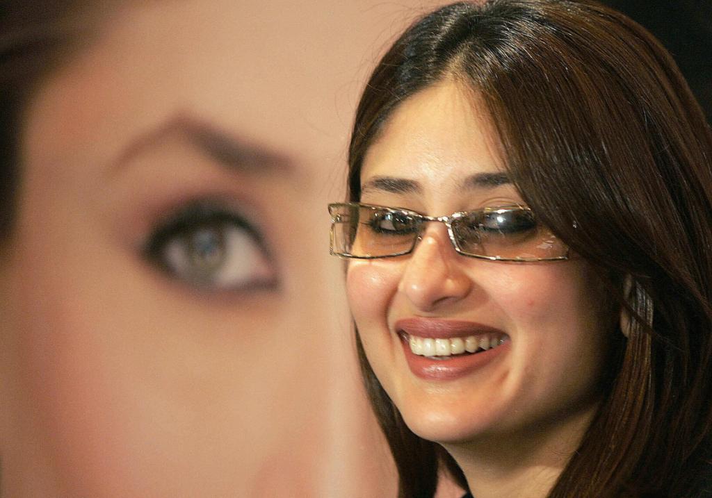 Kareena Kapoor Pictures and Photos Fandango